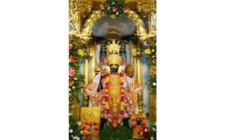 भगवान विष्णु के तीन प्रमुख मंदिरों में एक है गुजरात के अरावली जिले में स्थित शामलाजी। यह मंदिर भगवान कृष्ण यानि विष्णु भगवान को समर्पित है।...