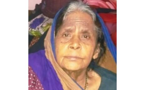 सतहत्तर वर्षीया समाज सेविका कमला देवी को देश की अग्रणी सामाजिक संस्था सत्य इन्दिरा फाउंडेशन द्वारा सामाजिक क्षेत्र में उल्लेखनीय योगदान ...