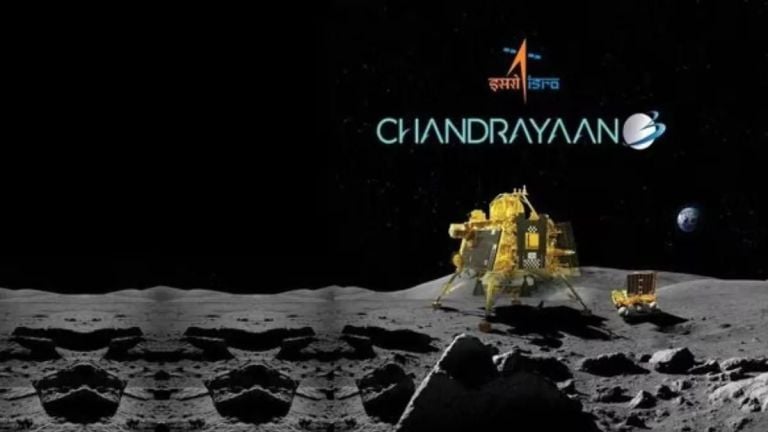 Chandrayaan-3 इसरो का बहु प्रतिक्षित मिशन चंद्रयान 3 आज शाम 6 बजकर 4 मिनट पर चंद्रमा के साउथ पोल की सतह पर करेगा सॉफ्ट लैंडिंग। इसी के साथ...