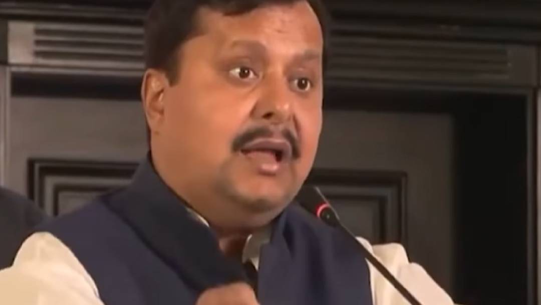 BJP अपने नये बने राष्ट्रीय अध्यक्ष नितिन नवीन को राज्यसभा भेज कर उनका पार्टी और राजनीति दोनों में ही कद बढ़ाने की कोशिश कर रही है। इमानदार, मेहनती और राजनीति में